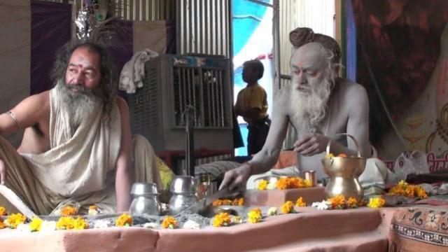 印度90岁瑜伽大师自称77年从不进食直到被泛亚电竞人偷偷装了监控(图1)