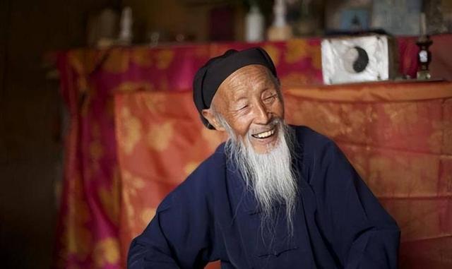道医张至顺活到泛亚电竞104岁人称“陆地仙人”他的养生秘诀被公开(图6)