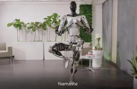 泛亚电竞颠覆认知！特斯拉人形机器人展示惊人能力还能独立完成瑜伽动作(图1)